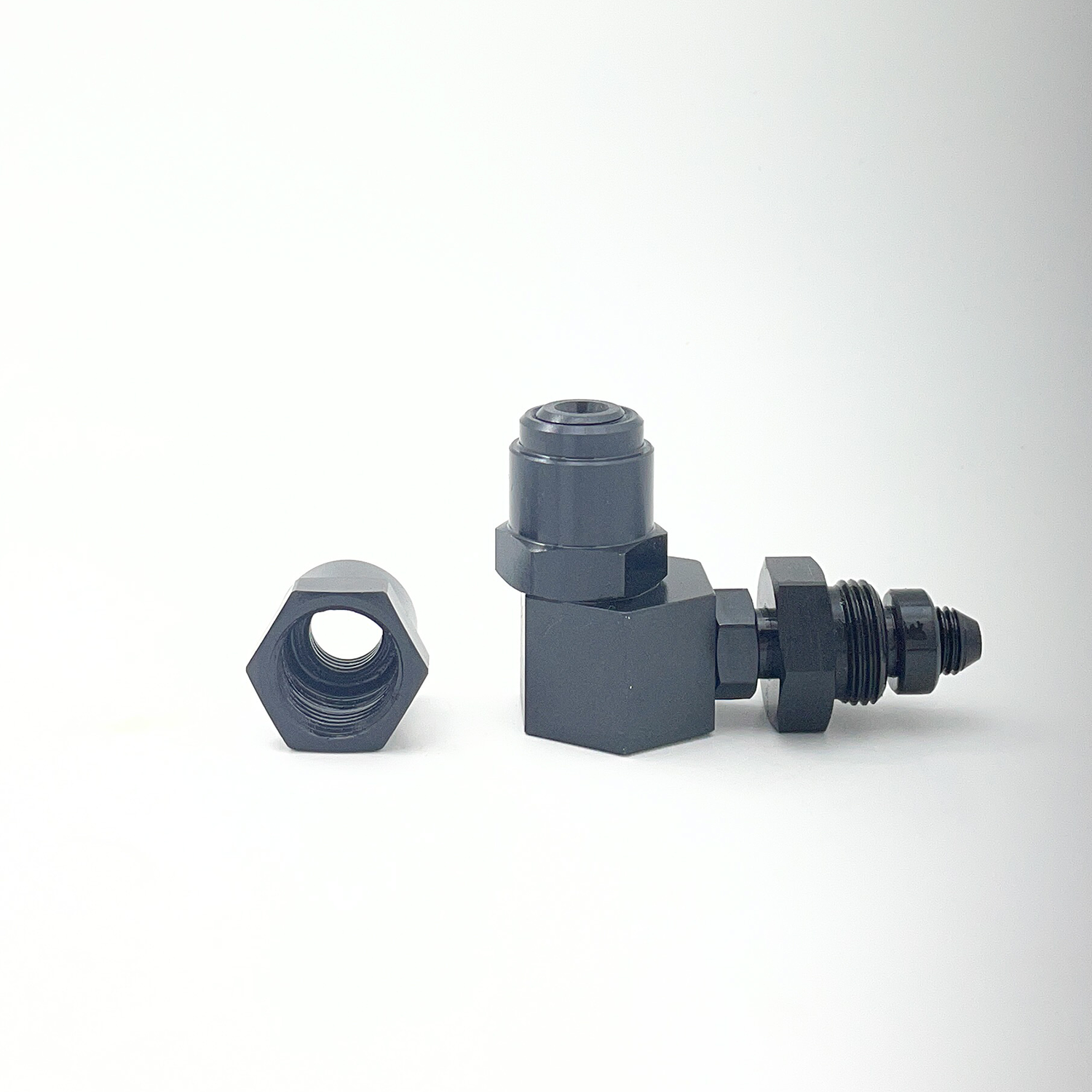 Уголок М14x1.5 М12x1.5 - рисунок